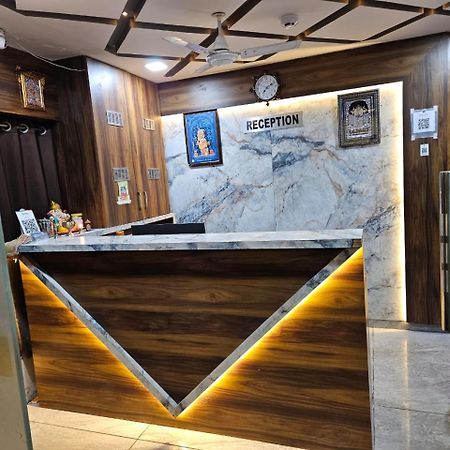 Hotel Ozone,Ahmedabad Extérieur photo