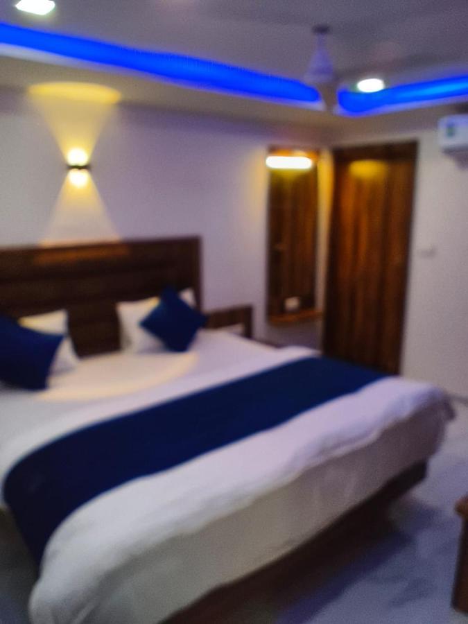 Hotel Ozone,Ahmedabad Extérieur photo