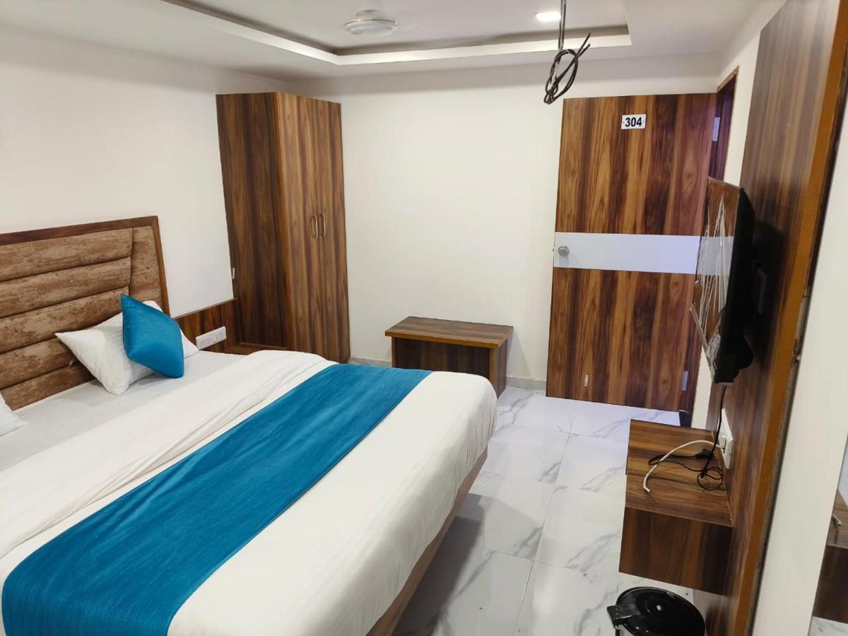 Hotel Ozone,Ahmedabad Extérieur photo