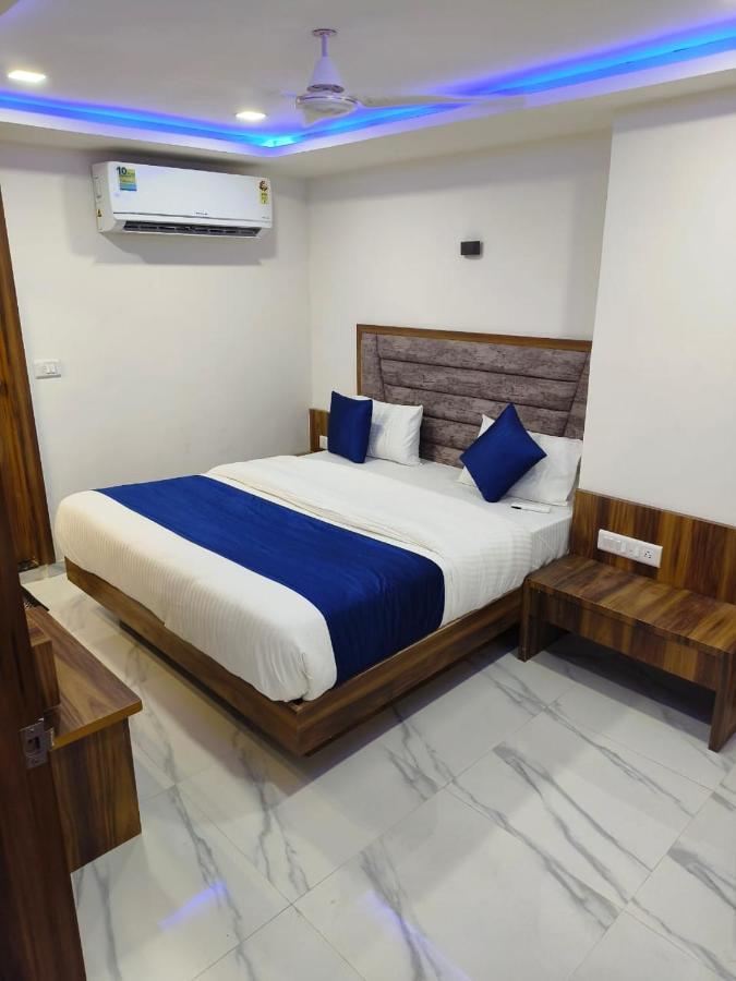 Hotel Ozone,Ahmedabad Extérieur photo