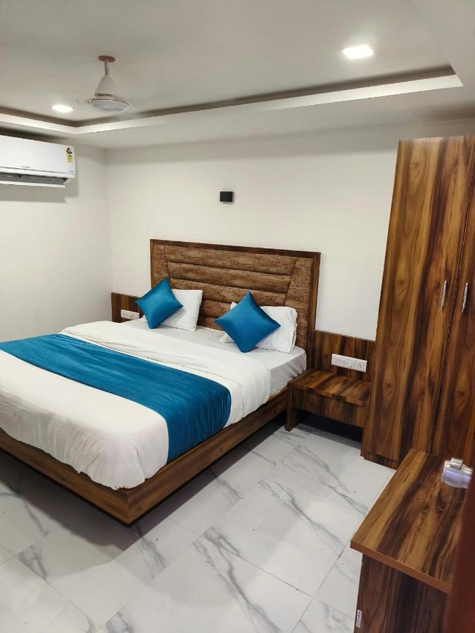 Hotel Ozone,Ahmedabad Extérieur photo