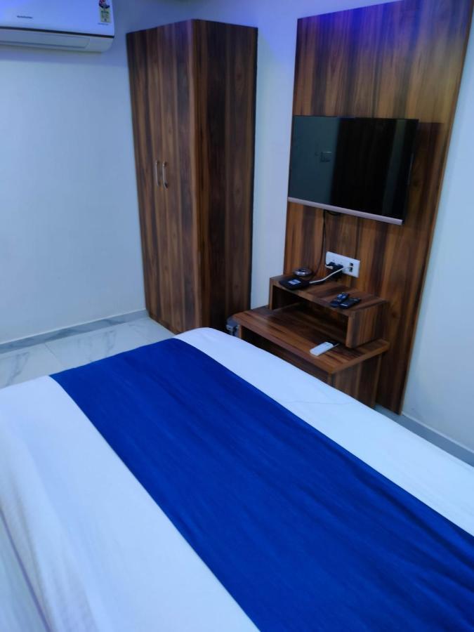 Hotel Ozone,Ahmedabad Extérieur photo