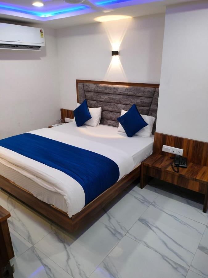 Hotel Ozone,Ahmedabad Extérieur photo